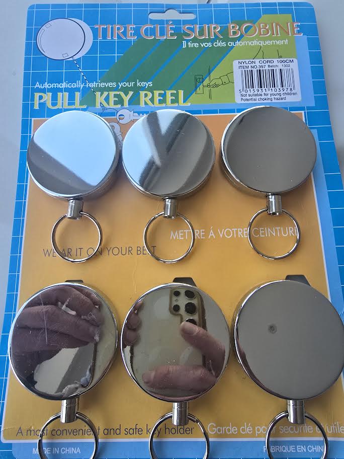 RETRACTABLE KEYRING WITH BELT CLIP LARGE - 397