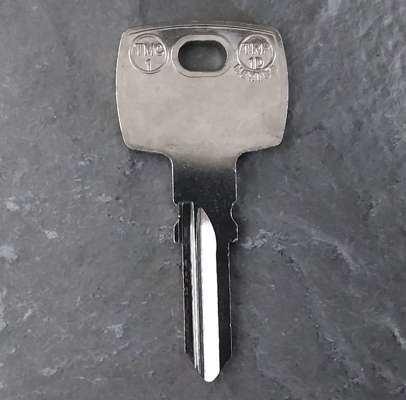 TRIUMPH JMA TRP-1.P