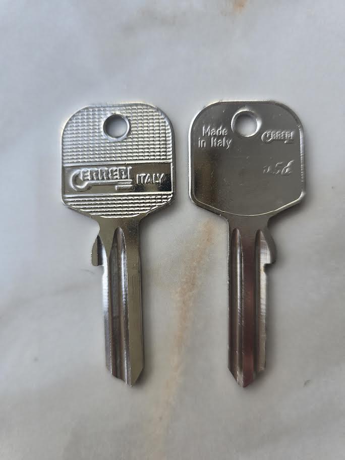 UNIVERSAL - ITALIAN - U5DY - 5 PIN SQUARE HEAD