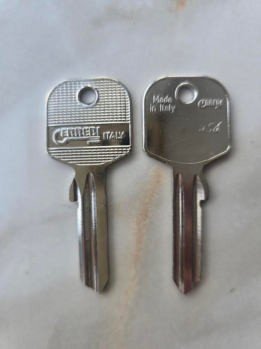 UNIVERSAL - ITALIAN - U5DY - 5 PIN SQUARE HEAD