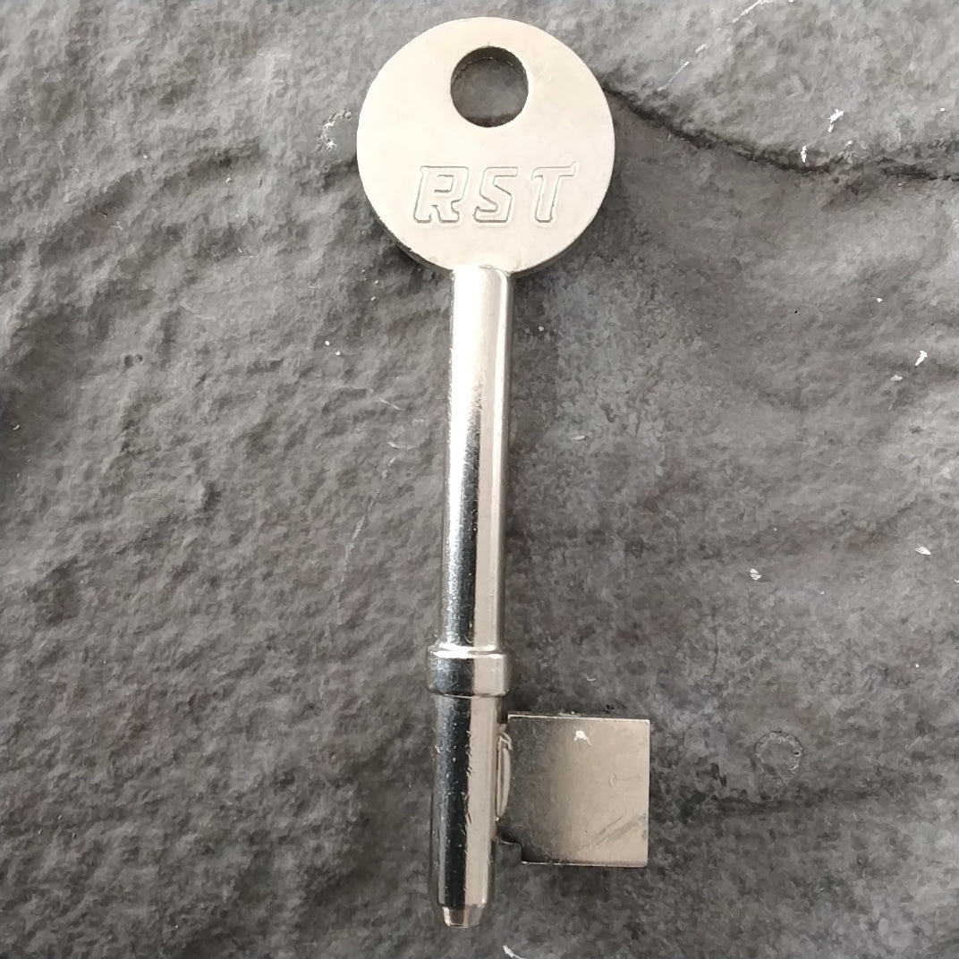 UNION 3L  -  181 STEEL  RST