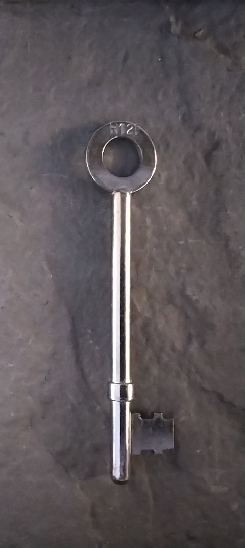 UNION RF PRE CUT No12