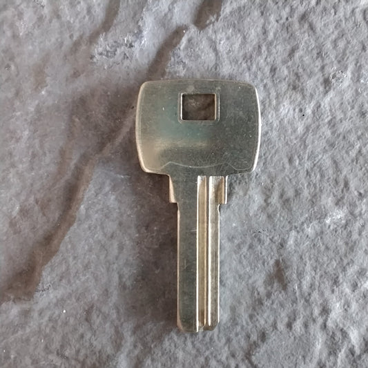 DOM / CORBIN DM24 SILCA