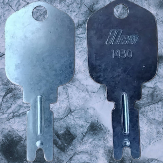 FORK LIFT - 1430 ILCO