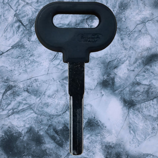 SAAB YM30P SILCA LAZER KEY