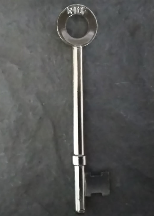 UNION RF PRE CUT No10