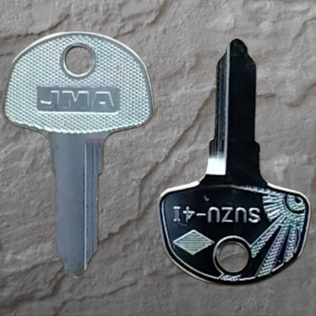 SUZUKI - SZ4 SILCA