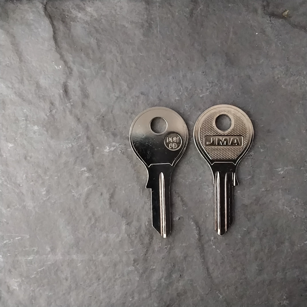 DOM - DM4 / DM19 SILCA