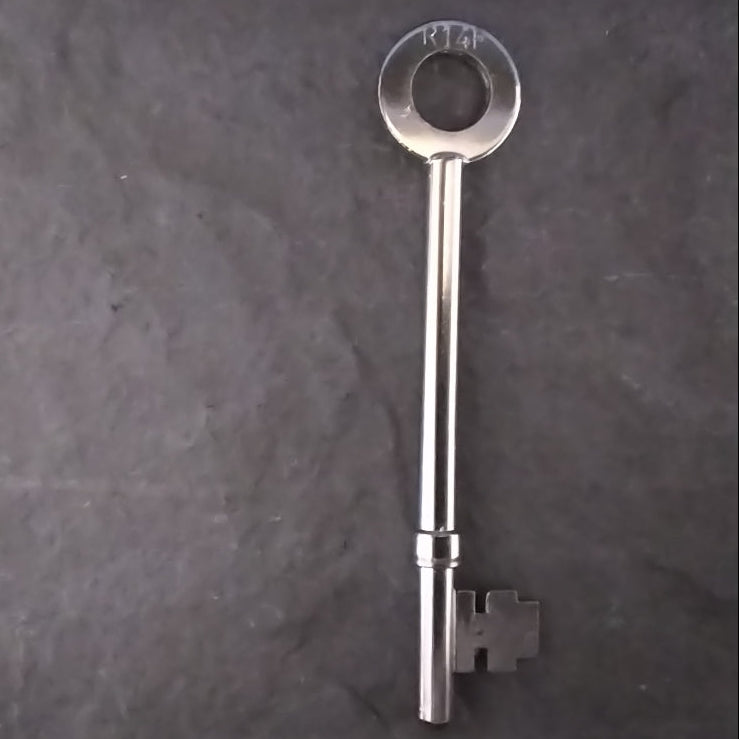 UNION RF PRE CUT No14