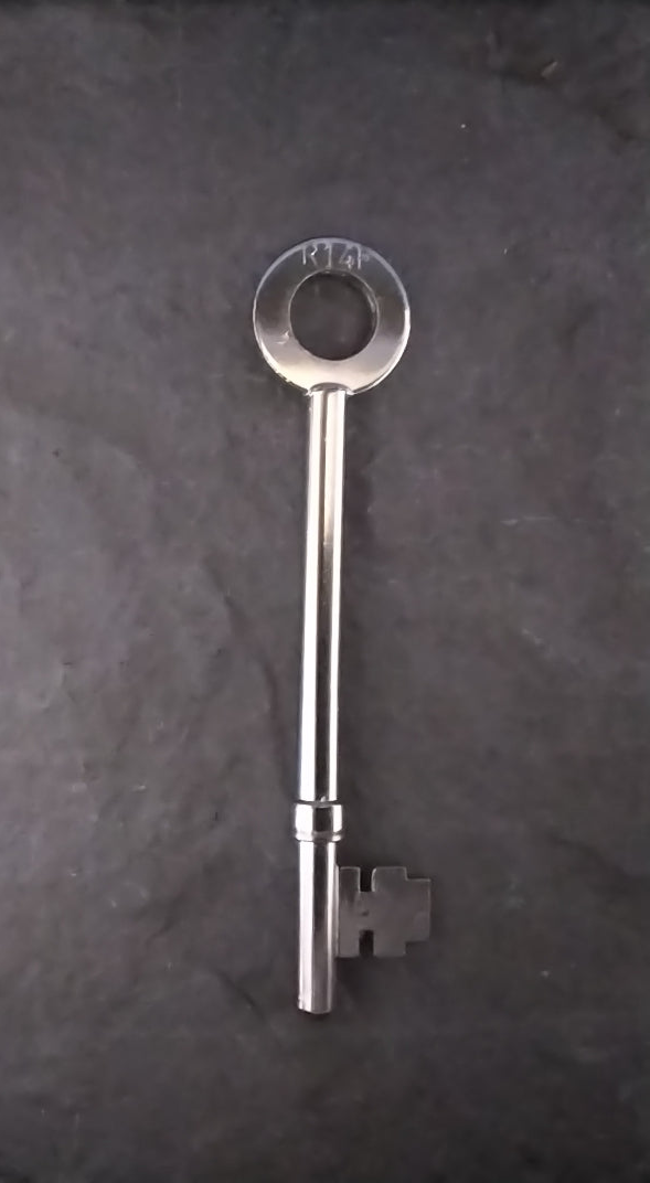 UNION RF PRE CUT No14