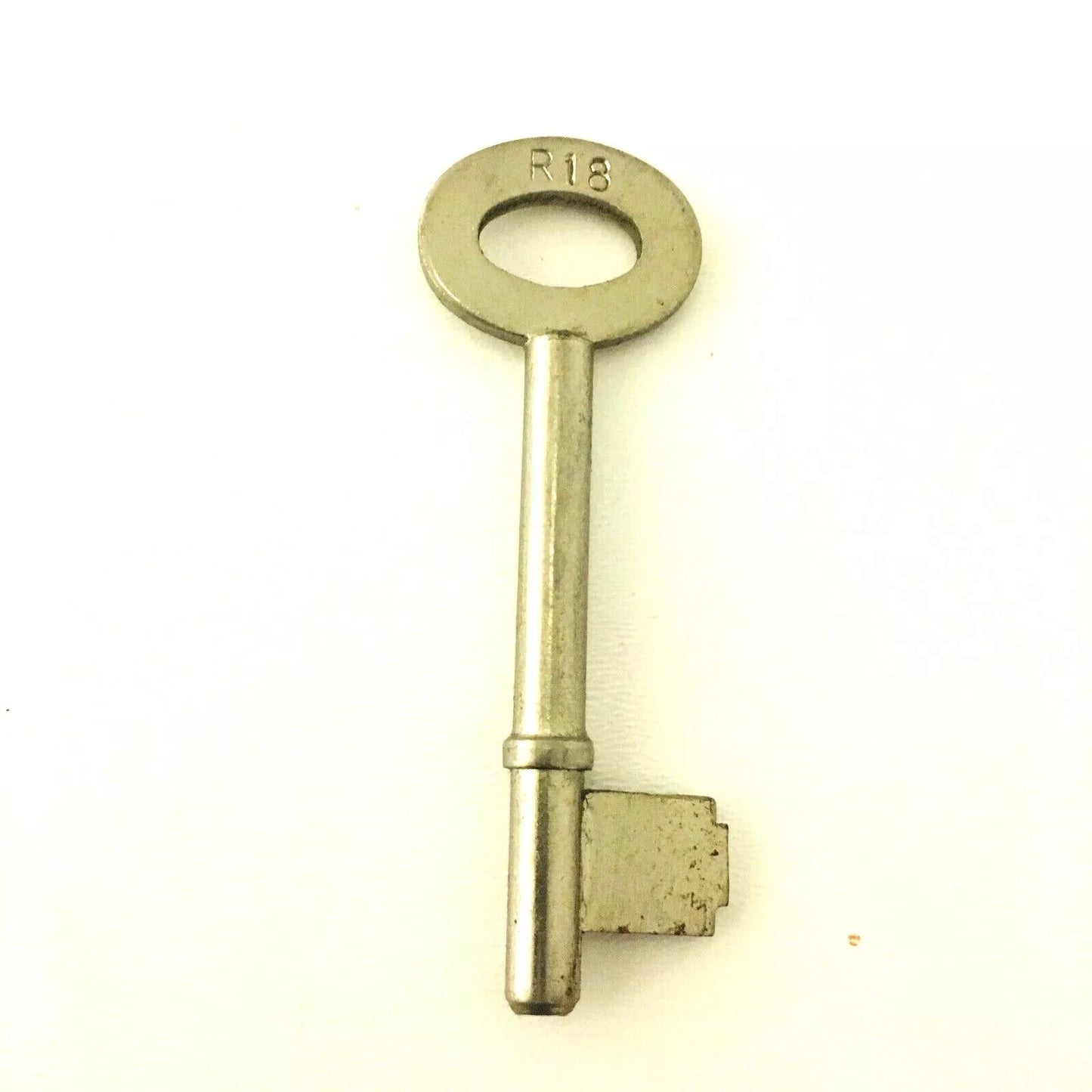 LEGGE PRE-CUT  -  R18